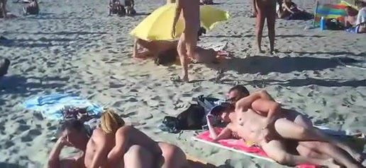 Nudist italian suck dick on beach
