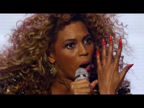 Picasso reccomend Beyonce video transvestite