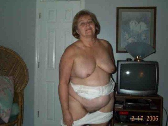 Hot fat granny naked