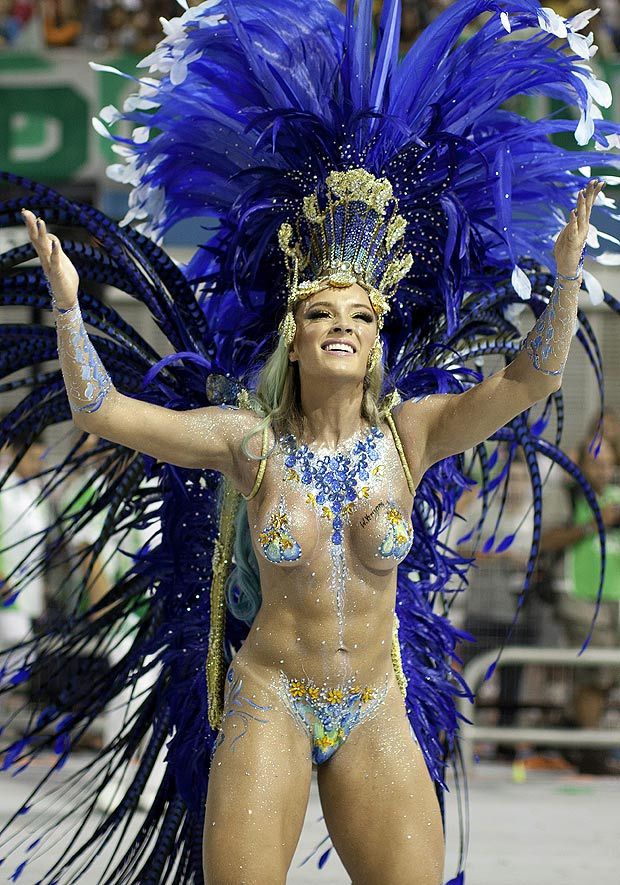 Rio Samba Teen Nude