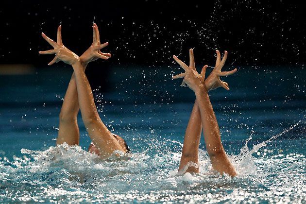Gay lesbian synchronised swimming
