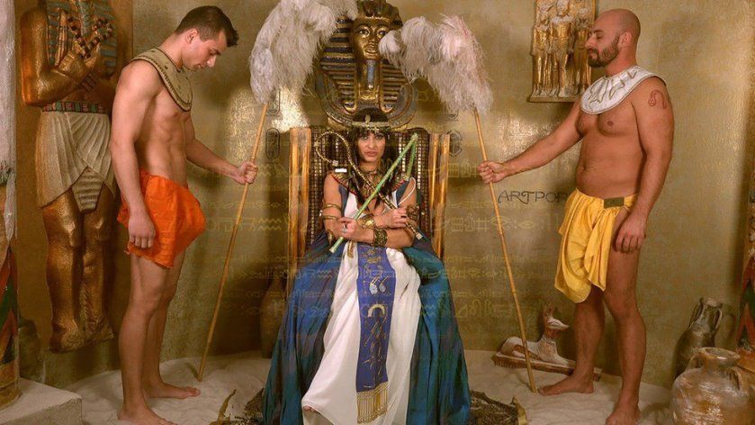 Cleopatra porn