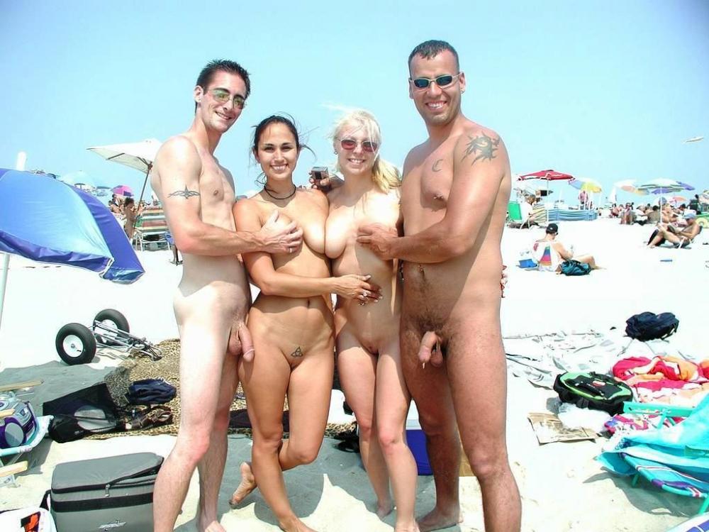 Wonder W. reccomend Family nudist on the beach pornstars