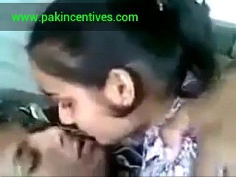 Indian girl kiss cock