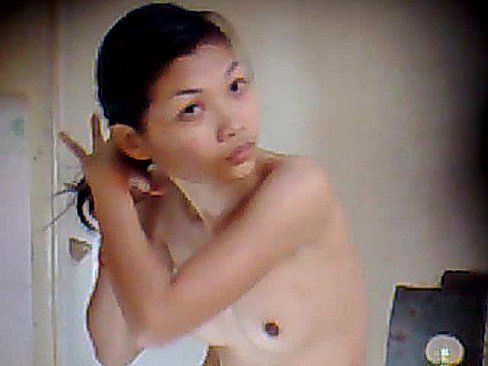 Spy camera khmer girl take bath